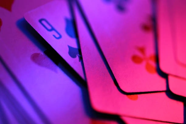 pertaruhan 1 mobile app interface showing Liga 1 markets and live dealers